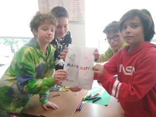 f9b937d1a5af41f1fc8f4df61e1f1a6aa0d7ec5f74c182fd5bec51b8b73f323d